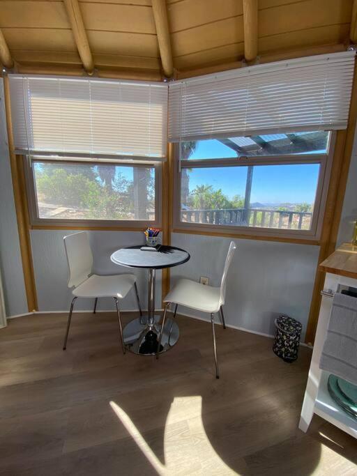 Villa Glamping-Sky Dome Yurt-Tiny House-2 By Lavenders Field Valley Center Exterior foto