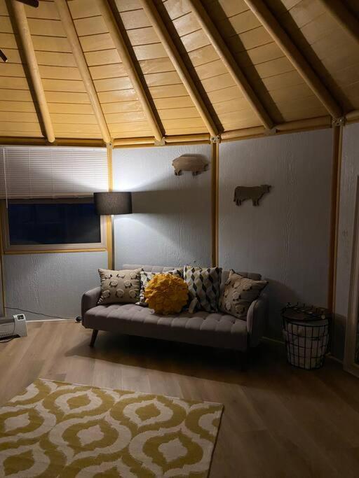 Villa Glamping-Sky Dome Yurt-Tiny House-2 By Lavenders Field Valley Center Exterior foto
